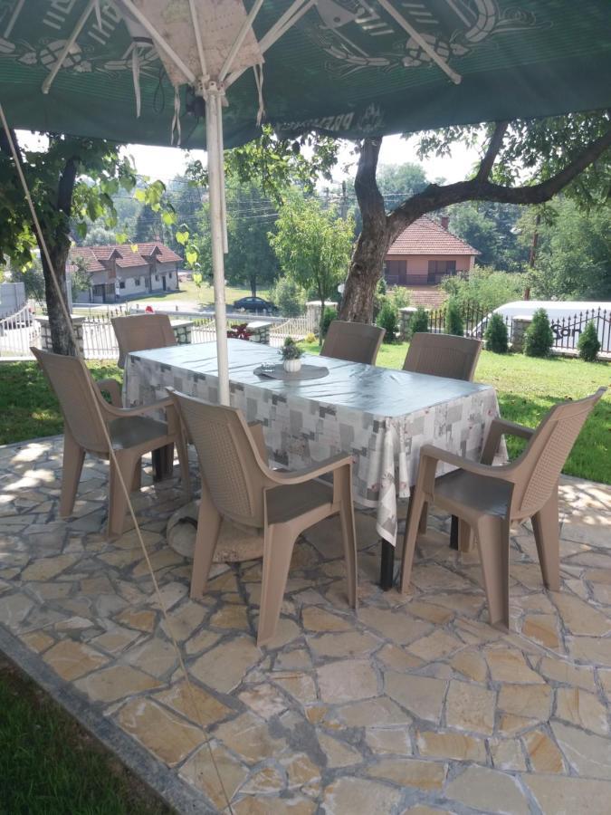 Apartmani Nedim Dubrave Gornje Екстериор снимка
